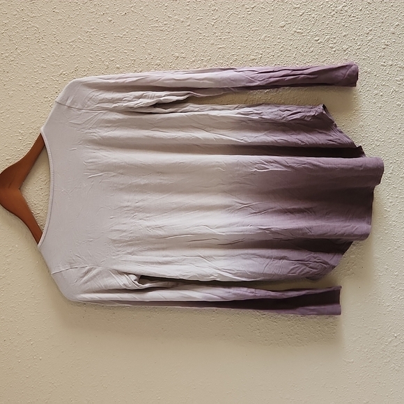 American Eagle Long Sleeve Top - Picture 3 of 4